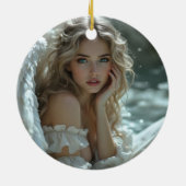 Hemel in haar ogen: Engel van stille verwondering Keramisch Ornament (Achterkant)