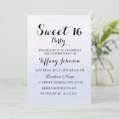 Hemelblauwe Pastel Sweet 16 Feest Uitnodiging (Staand voorkant)