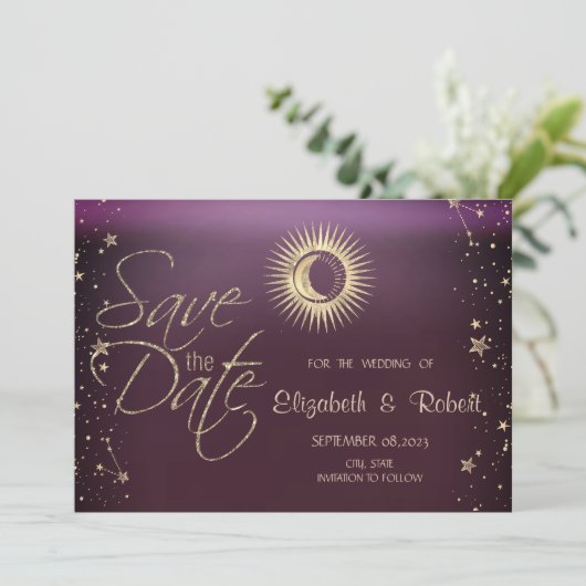 Hemels Goud Zon En Maan Sterren Bourgondiër Save The Date (Staand voorkant)