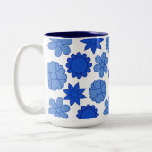 Hemelsblauw bloempatroon tweekleurige koffiemok (Links)