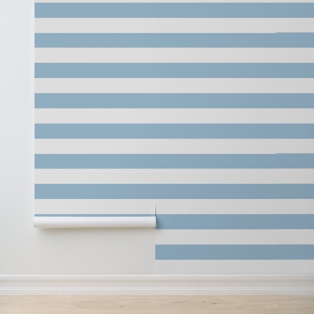 Hemelsblauw en witte brede horizontale strepen behang (Applicatie)