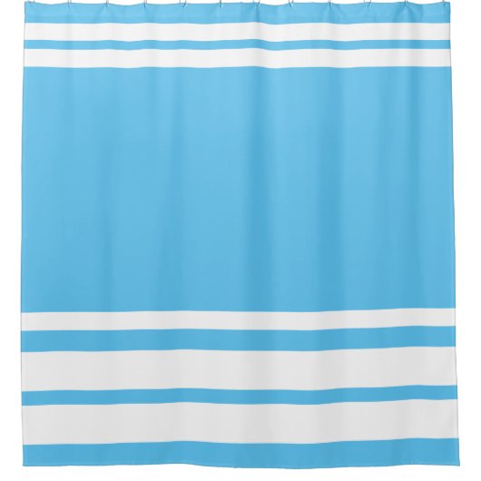Hemelsblauw: Moderne lijnen in wit Douchegordijn (Voorkant)