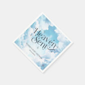 Hemelse Blauwe Wolken Aangepaste Naam Baby Shower Servet (Hoek)