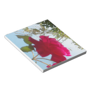 Hemelse Bloei: Een Roos tegen de Hemel Notitieblok