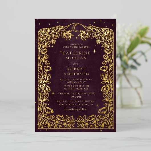 Hemelse Bourgondische gouden maan en sterren bruil Folie Uitnodiging (Staand Voorkant)