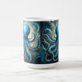 Hemelse Golven: De Blauwe Octopus Fractal Kunst Koffiemok (Center)