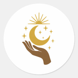 Hemelse Hand die de Maan Vasthoudt – Minimaal Kosm Ronde Sticker