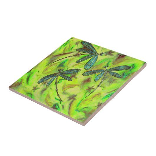 Hemelse libellen op een sterrenhemel tegeltje (Zijkant)