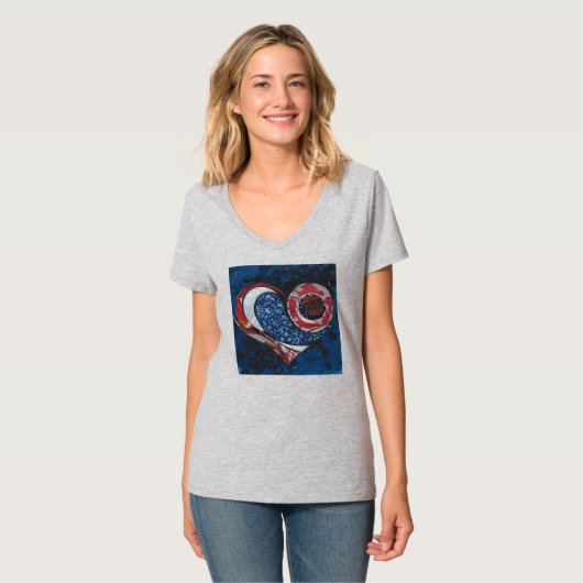 Hemelse vrouw: "One" V-Neck T-Shirt (Voorkant volledig)