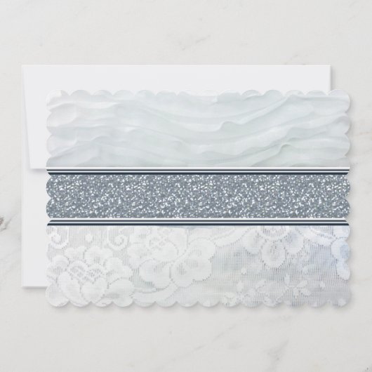 Hemelse Witte Ruffles & Kant Elegante Uitnodiginge Kaart (Achterkant)