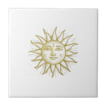 Hemelse Zon met Gezicht Goud en Wit