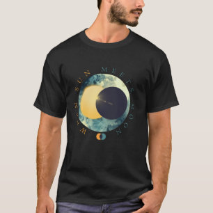 Hemelse Zon Ontmoet Maanfasen Kosmische Ruimte Ast T-shirt