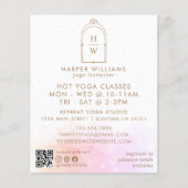 Hemelsroze Monogram Yoga-instructeur QR-code Flyer (Voorkant)