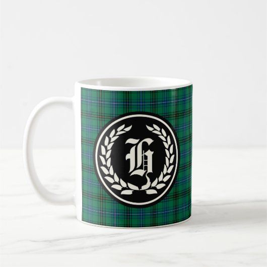 Henderson Clan Green en Blue Tartan Monogram Koffiemok (Links)