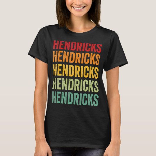Hendricks County Indiana Rainbow Text Design T-shirt (Voorkant)