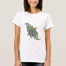 Henna geïnspireerd ontwerp in roze en groen shirt
