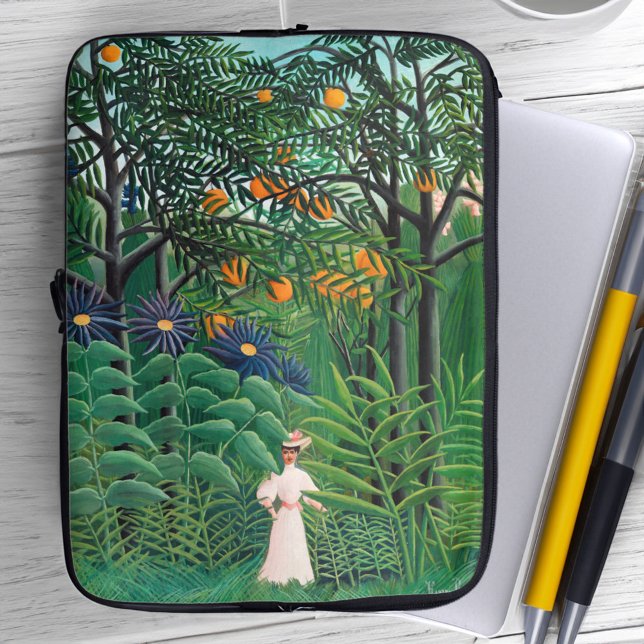 Henri Rousseau - Vrouw aan het wandelen in een exo Laptop Sleeve (Creator heeft geüpload)