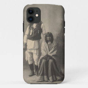 Henry_Wilson_and_Wife_Mojave_Apache iPhone 11 Hoesje