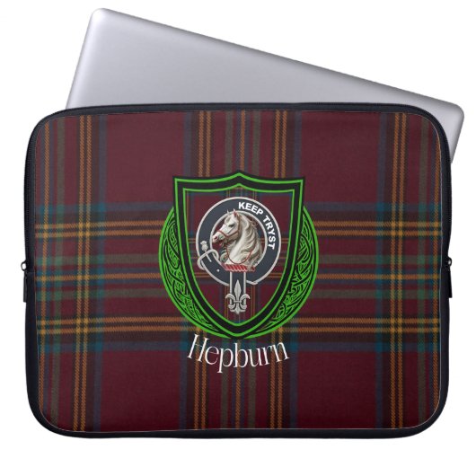 Hepburn Scottish Clan Tartan and Crest Laptop Sleeve (Voorkant)