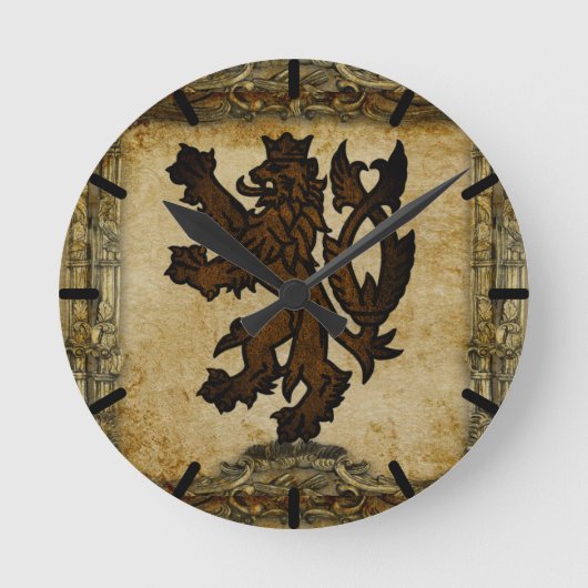 Heraldic Rampant Lion Custom Ronde Klok (Voorkant)