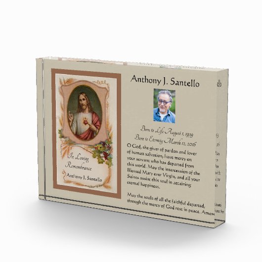 Herdenking van de begrafenis van de herdenking van fotoblokken (Rechts)