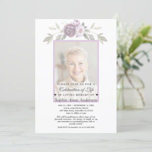 Herdenking van de levendragende Floral Foto Memori Kaart