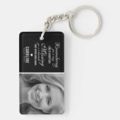 Herdenking van familieherdenking sleutelhanger (achterkant)