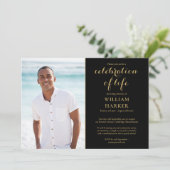 Herdenking van het leven Zwart en goud rouwfoto Kaart (Staand voorkant)