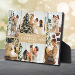 Herdenking van kerstfoto collage fotoplaat<br><div class="desc">Een zes foto-collage, uw familienaam en de woorden "Herdenking onze 20XX Kerstmis" in het witte kerkkleurige lettertype op zacht goud worden direct op het hardboard geplaatst voor een verbluffend scherp afbeelding met een gemakkelijk schoon veeg oppervlak. Tabletop, op een plank of een bureau, deze plaquette met een ingebouwde esel is...</div>