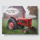 Herdenkings Rode Tractor Met Rode Oude Schuur Gastenboek (Voorkant)