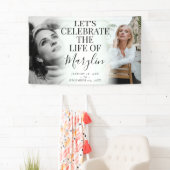 Herdenkingsfoto voor en na de begrafenis spandoek (Insitu)