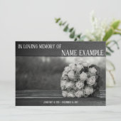 Herdenkingskaarten Een boeket witte rozen monochro (Staand voorkant)