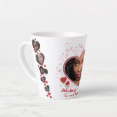 Herdenkingsmonument met een hartthema latte mok (Linkerhoek)