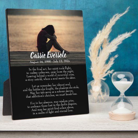 Herdenkingspoëzie voor verslaving met donkere tafe fotoplaat (Zijkant)