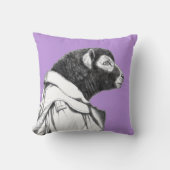 Herdwick Lamb in Trench Coat (Sumire) Kussen (Voorkant)