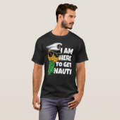 Here To Get Nauti Cruise Boat Upside Down Pineappl T-shirt (Voorkant volledig)
