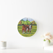 Hereford Cow & Cute Calf in zomerperiode Ronde Klok (Huis)