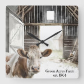 Hereford Koe en Rooster In Barn Vierkante Klok (Voorkant)