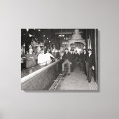Heren Drink aan de bar, 1910 Canvas Afdruk (Voorkant)