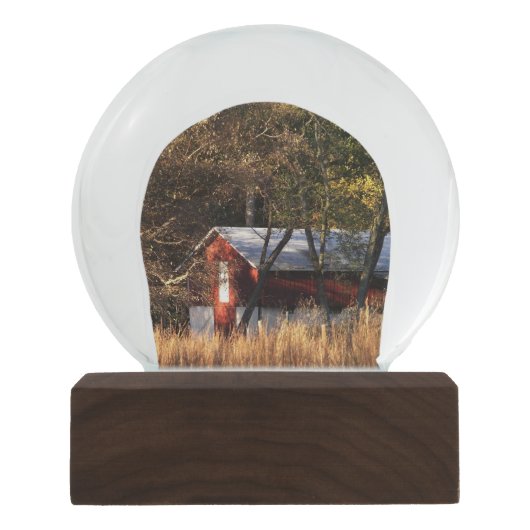 Herfst Barn in Centraal-Maryland Sneeuwbol (Voorkant)