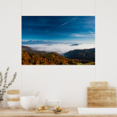 Herfst bergen en mist in de vallei poster (Keuken)
