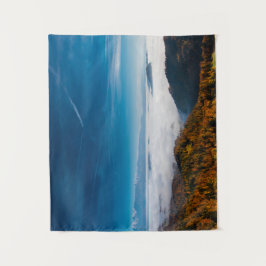 Herfst bergen en mist in de vallei wandkleed