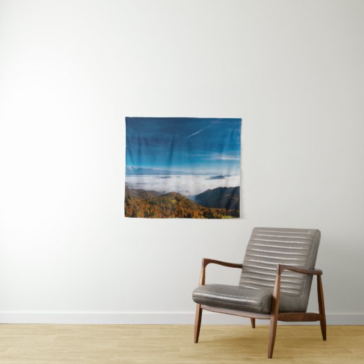 Herfst bergen en mist in de vallei wandkleed (In Situ (horizontaal))