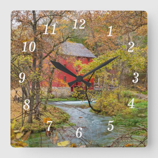 Herfst bij Alley Mill Wall Clock Vierkante Klok (Voorkant)