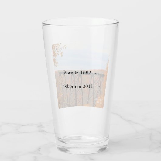 Herfst bij Kinzua Bridge Souvenir Glas (Achterkant)