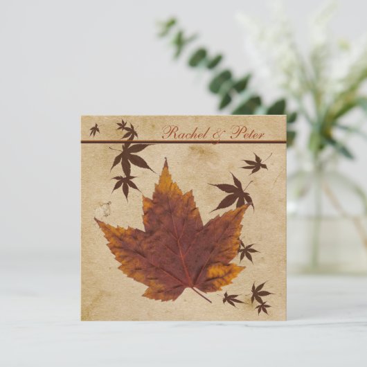 Herfst bladeren op FAUX verouderd papier bruiloft Kaart (Staand voorkant)