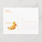 Herfst bladeren op rustieke houten achtergrond aankondigingskaart (Achterkant)
