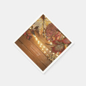 Herfst bladeren & String lichten op rustiek hout Servet (Hoek)