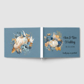 Herfst Blauw en Sinaasappel Pumpkin Peony Wedding Gastenboek (Volledig)