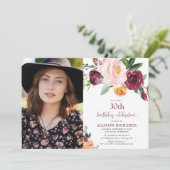 Herfst bloemenbordeaux blozen roze verjaardagsfoto kaart (Staand voorkant)